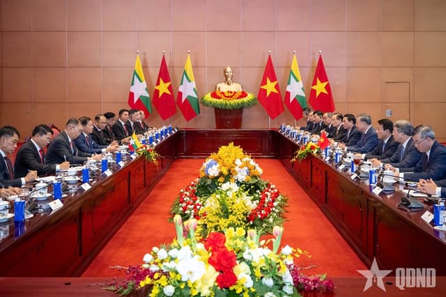 Tổng Bí thư, Chủ tịch nước Tô Lâm hội đàm với Tổng thống Myanmar Min Aung Hlaing
