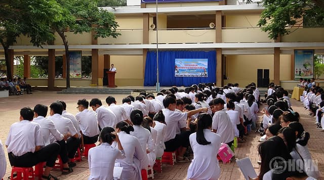 Lữ đoàn 171 tuyên truyền biển đảo, thu hút nguồn nhân lực