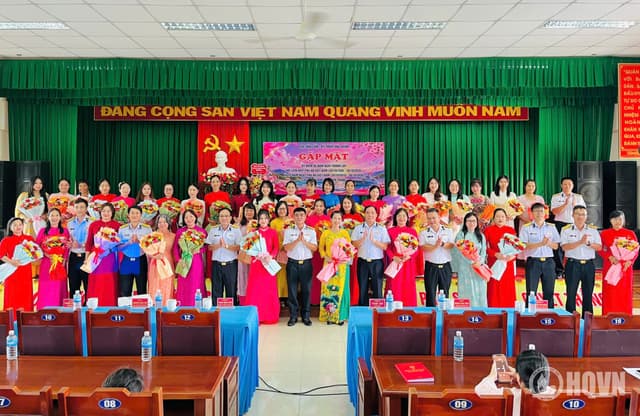 Các đơn vị thuộc Cục Hậu cần - Kỹ thuật tổ chức hoạt động chào mừng ngày 20/10