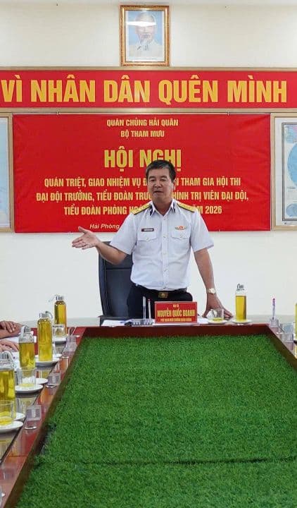 Giao nhiệm vụ cho đội tuyển tham gia hội thi phòng hóa toàn quân năm 2026