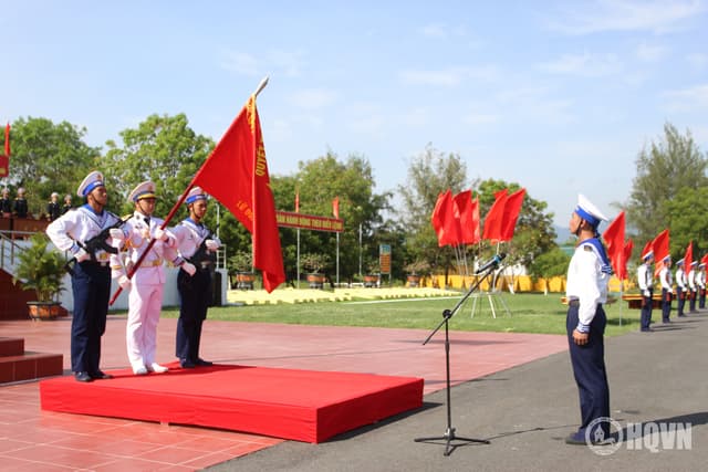 Chiến sĩ mới Lữ đoàn 101 tuyên thệ