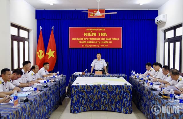 Quân chủng Hải quân kiểm tra công tác sẵn sàng chiến đấu tại Vùng 3 và Lữ đoàn 83