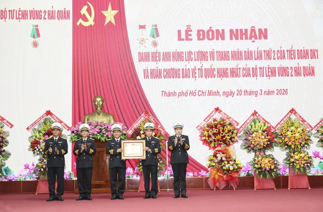 Tiểu đoàn DK1 đón nhận danh hiệu Anh hùng lần thứ 2