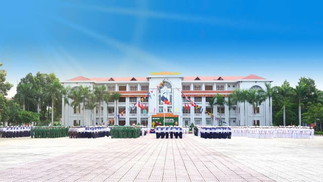 Trường Cao đẳng Kỹ thuật Hải quân tuyển sinh quân sự năm 2026