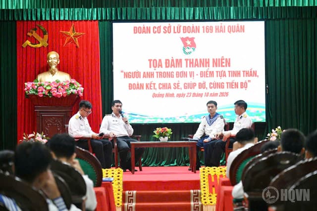 Đoàn cơ sở Lữ đoàn 169 tổ chức tọa đàm “Người anh trong đơn vị”