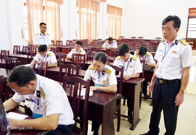 Kho 858 tổ chức thi báo cáo viên giỏi