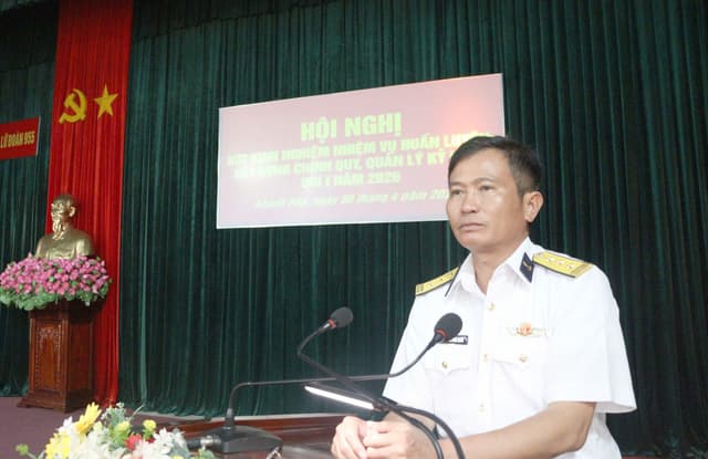 Lữ đoàn 955 rút kinh nghiệm công tác huấn luyện, xây dựng chính quy, quản lý kỷ luật