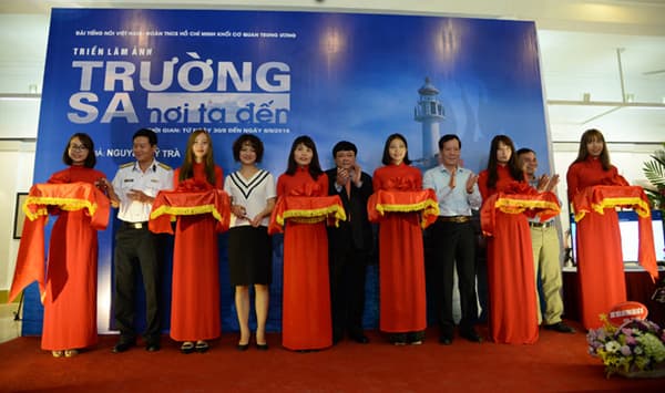 Triển lãm ảnh "Trường Sa-Nơi ta đến"