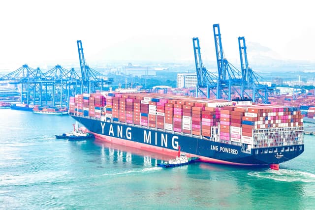 Cảng Quốc tế Tân Cảng - Cái Mép kết nối hành trình hàng hải xanh