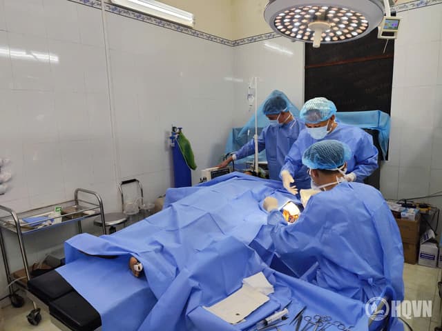 Bệnh xá đảo Nam Yết kịp thời cấp cứu ngư dân bị tai nạn lao động