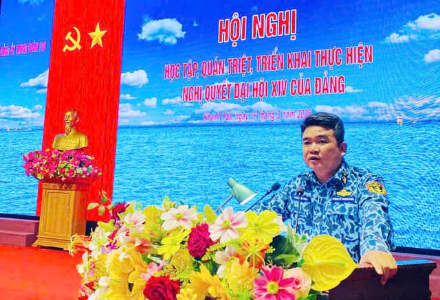 Trung đoàn 196: Học tập, quán triệt, triển khai thực hiện Nghị quyết Đại hội XIV của Đảng