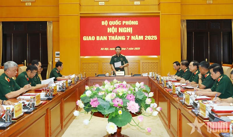 Đại tướng Phan Văn Giang chủ trì hội nghị giao ban Bộ Quốc phòng tháng 7/2025