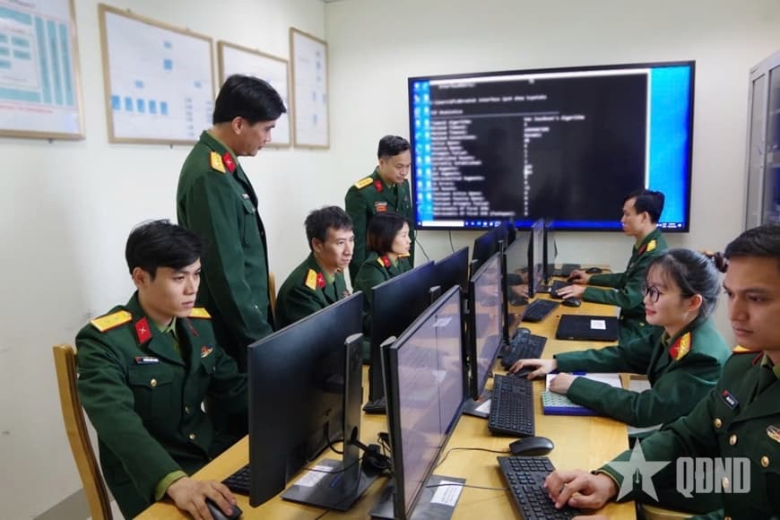 Quy định sử dụng mạng xã hội mới đối với quân nhân và cơ quan, đơn vị