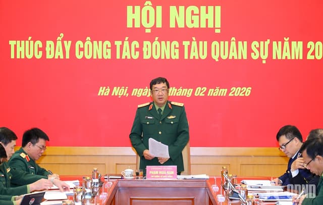 Thượng tướng Phạm Hoài Nam: Tiếp tục triển khai nghiên cứu, thiết kế, đóng mới tàu quân sự