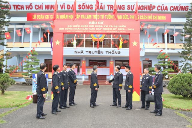 Đẩy mạnh công tác chuẩn bị bầu cử gắn với sẵn sàng chiến đấu cao