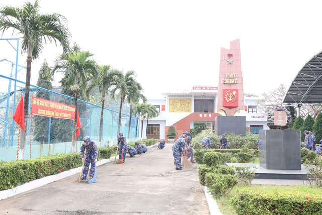 Tuổi trẻ Lữ đoàn 83 hưởng ứng “Ngày thứ 7 tình nguyện”