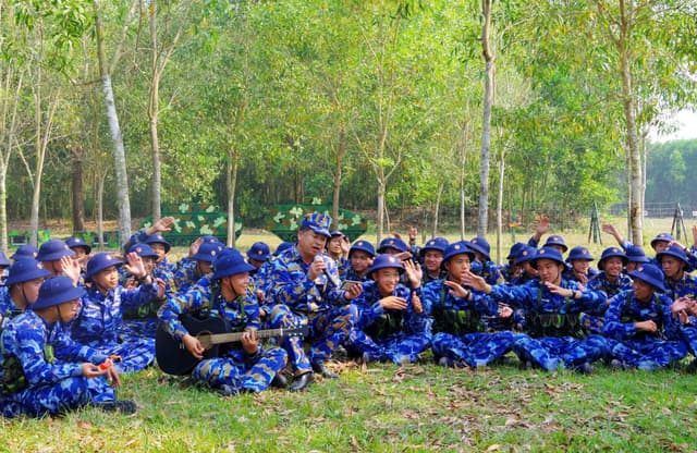 Tháng đầu trong quân ngũ của chiên sĩ mới Vùng 3