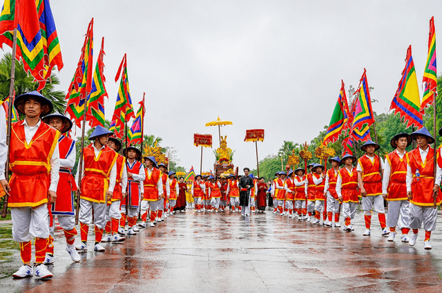 Rực rỡ sắc màu lễ rước kiệu về Đền Hùng