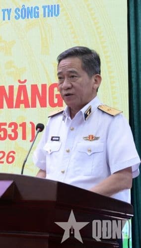 Tổng công ty Sông Thu bàn giao 2 tàu vận tải đa năng