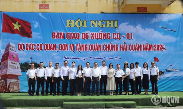 Quân chủng Hải quân tiếp nhận 6 xuồng CQ-01