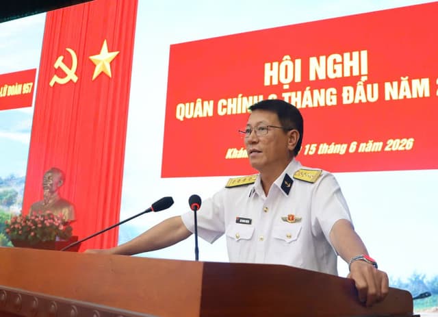 Lữ đoàn 957 tổ chức Hội nghị Quân chính 6 tháng đầu năm 2026