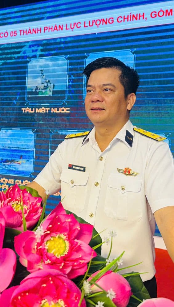 Hơn 200 cán bộ, đảng viên thuộc xã Bắc Tân Uyên, TP. Hồ Chí Minh nghe thông tin tình hình biển đảo