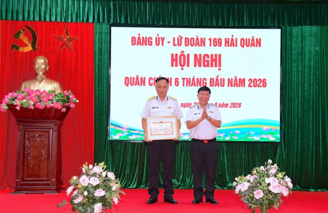 Lữ đoàn 169: Hội nghị quân chính 6 tháng đầu năm 2026