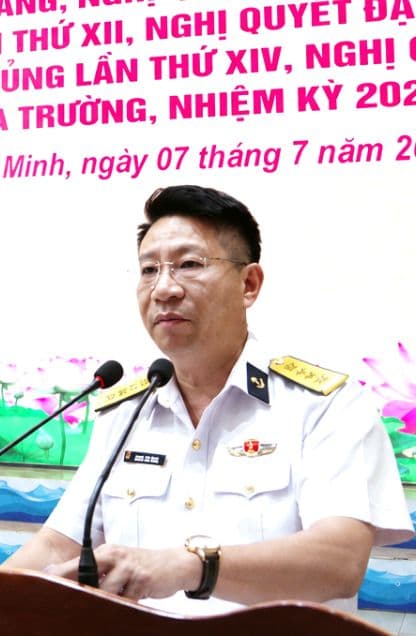 Trường Cao đẳng Kỹ thuật Hải quân phát động phong trào thi đua