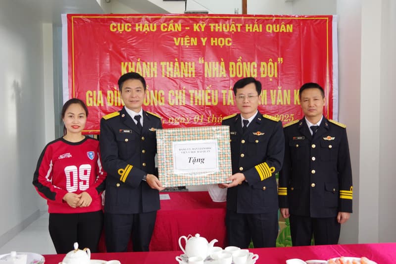 Viện Y học Hải quân khánh thành, bàn giao nhà đồng đội