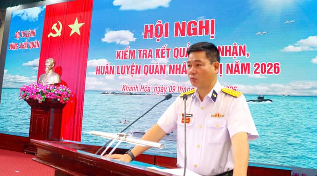 Vùng 4 kiểm tra huấn luyện quân nhân dự bị