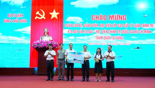 Đoàn cán bộ Học viện Chính trị Quốc gia Hồ Chí Minh tham quan, nghiên cứu, thực tế tại Vùng 4