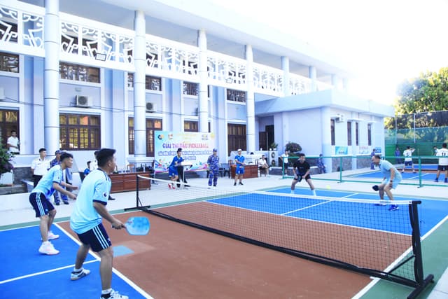 Tuổi trẻ Lữ đoàn 162 tổ chức các hoạt động Tháng thanh niên