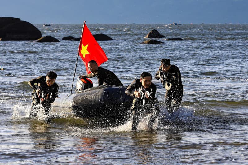 Huyền thoại đặc công