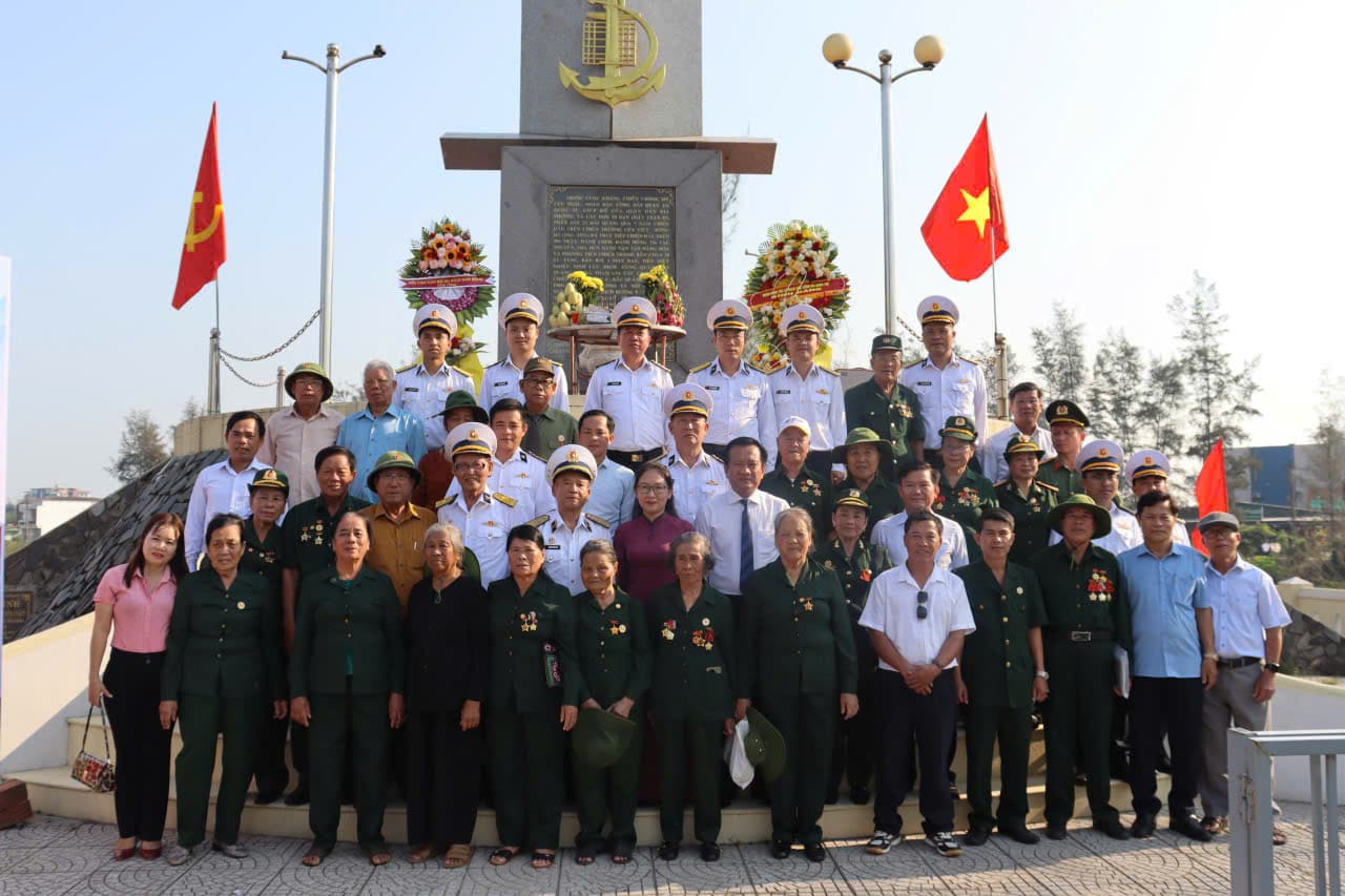 Lữ đoàn 126 hành quân về nguồn