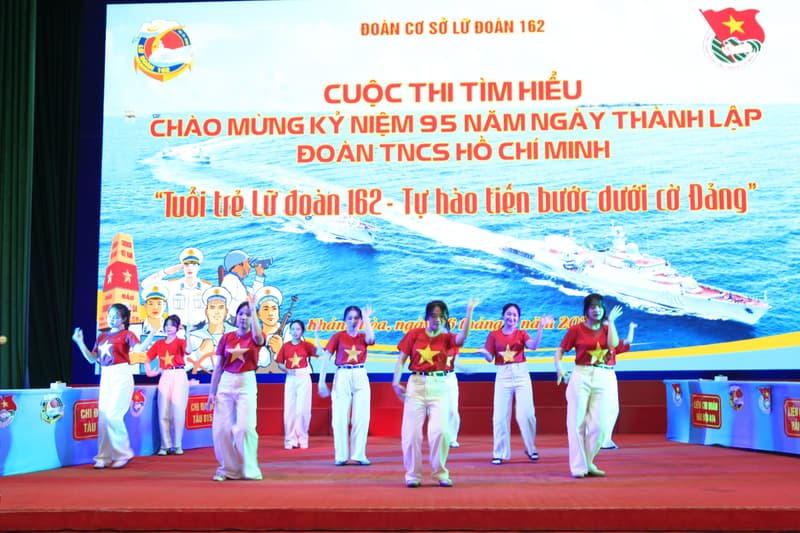 Cuộc thi tìm hiểu “Tuổi trẻ Lữ đoàn 162 - Tự hào tiến bước dưới cờ Đảng”