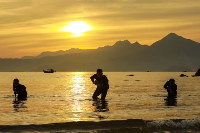 Đặc công Hải quân không ngừng nâng cao chất lượng huấn luyện, làm chủ vũ khí trang bị hiện đại