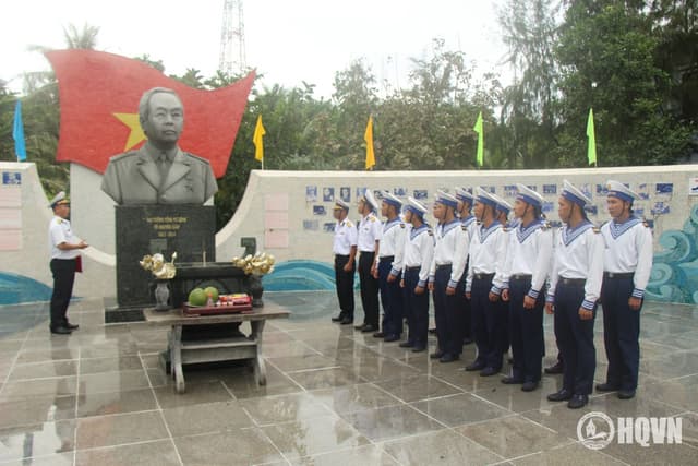 "Pháo đài xanh" vững chắc giữa Biển Đông
