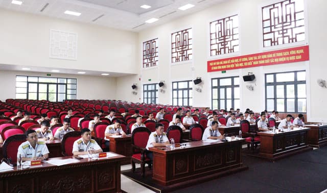 Lữ đoàn 127: Hội nghị cán bộ tàu quý II năm 2026