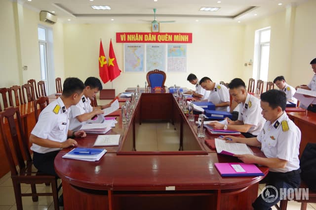 Bộ Tư lệnh Vùng 1 kiểm tra đơn vị VMTD tại Tiểu đoàn 158