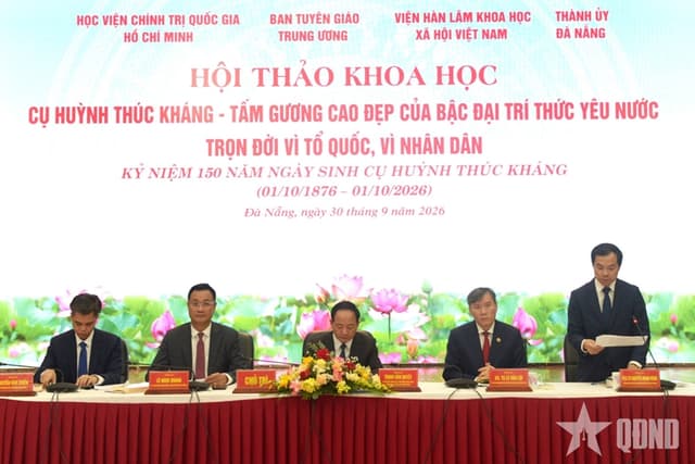 Hội thảo khoa học “Cụ Huỳnh Thúc Kháng - Tấm gương cao đẹp của bậc đại trí thức yêu nước, trọn đời vì Tổ quốc, vì nhân dân”
